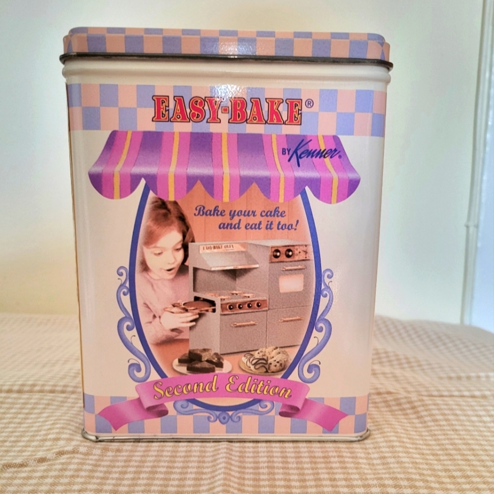 Vintage 1996 Kenner Easy Bake Commerative Tin